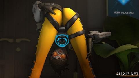 更多地承担 更多地承担