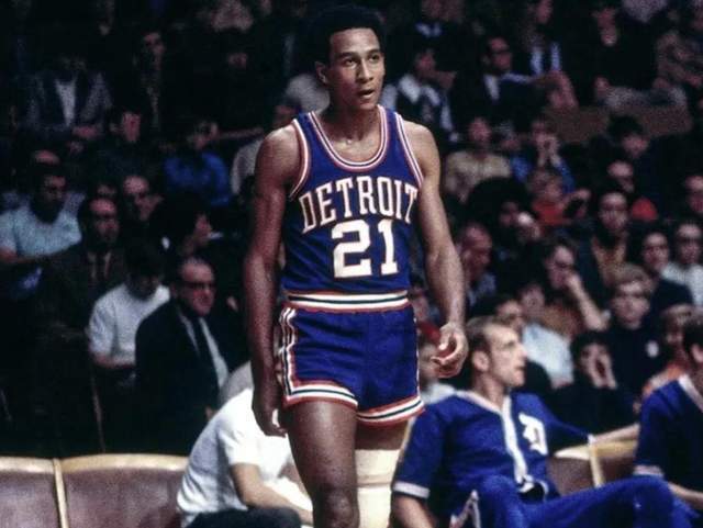 云是一场对 云是一场对