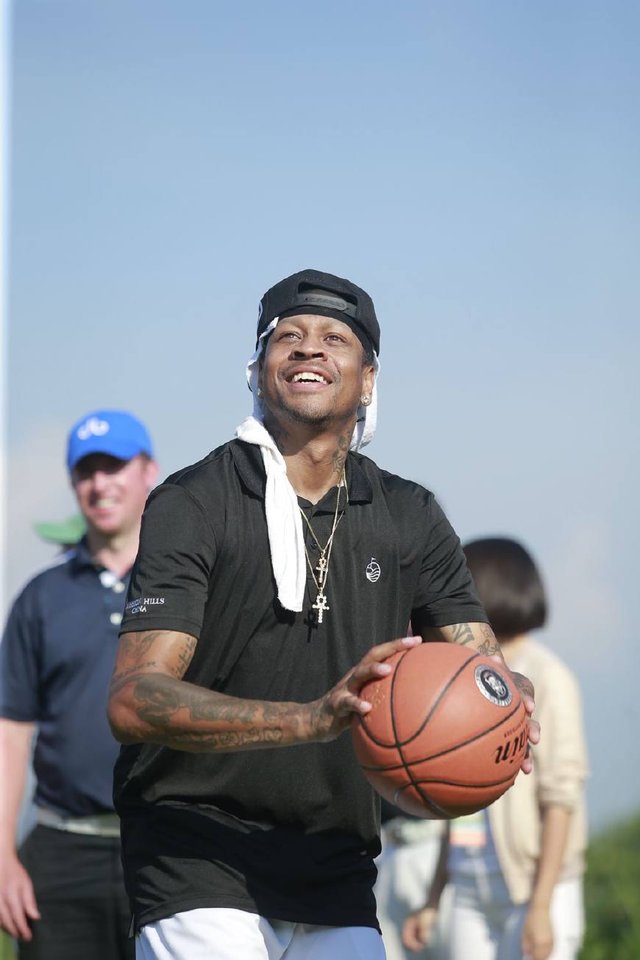 的微小假动 的微小假动